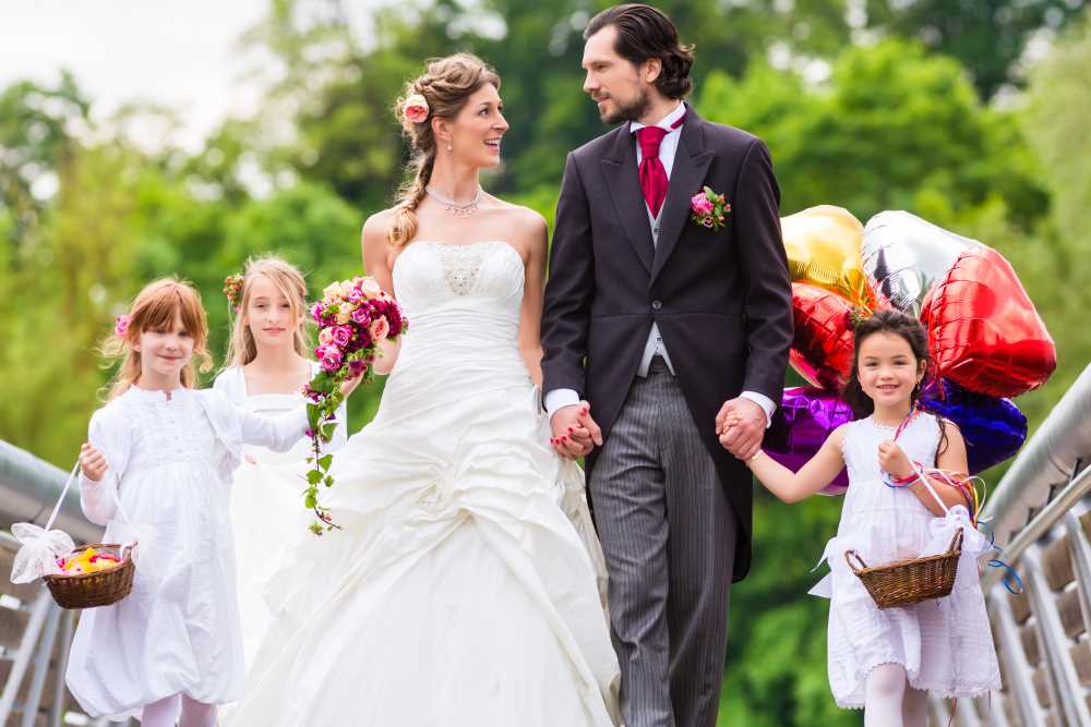 Trouwen met kinderen op de bruiloft